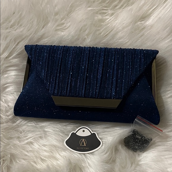 Sparkling Navy Blue Clutch - Picture 1 of 3